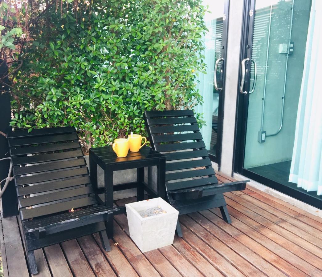 Bed Stop Hotel Chiangmai 清邁 外观 照片